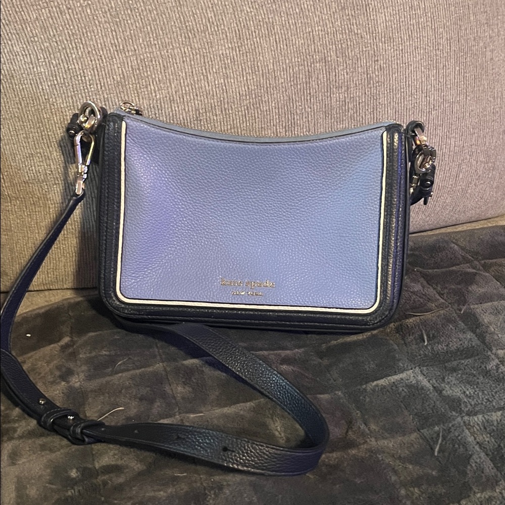 Kate Spade Light Blue and Navy Crossbody Bag. It’s in great condition!